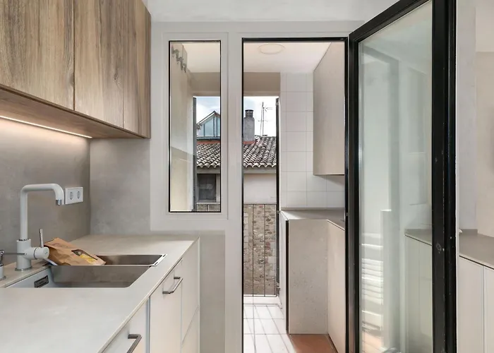 Flateli Pou Rodó 3 * Girona